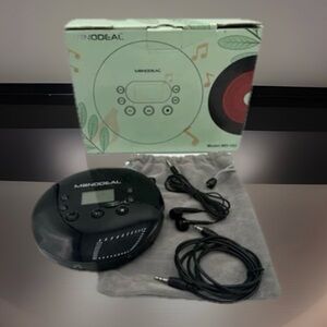 Monodeal MD102 Portable CD Player with Large LCD Display RECHARGABLE (Read Desc)